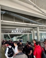 盛况空前！记者晒照：距离中澳之战还有三小时，现场记者已超百名